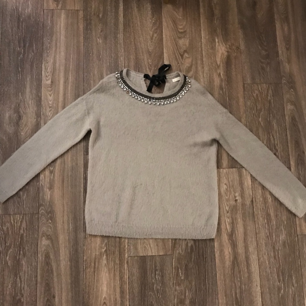 Gray sweater with rhinestones
